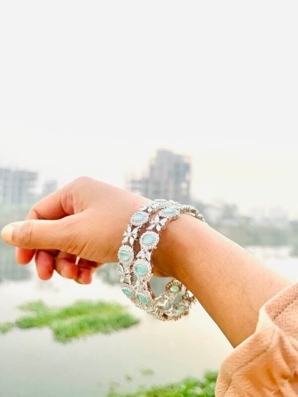 Diamond cut jewellery - Image 2